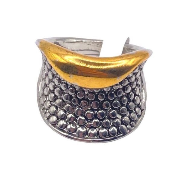 Mixed metal two toned textured chunky ring size 7.5 - Picture 1 of 4
